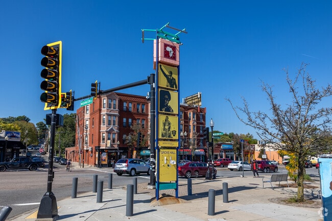 A colorful tower represents the history of Dudley-Brunswick King sits on a main intersection.