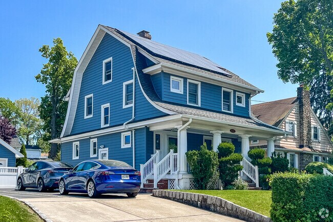 Dutch Colonial style homes can be found in Douglaston.
