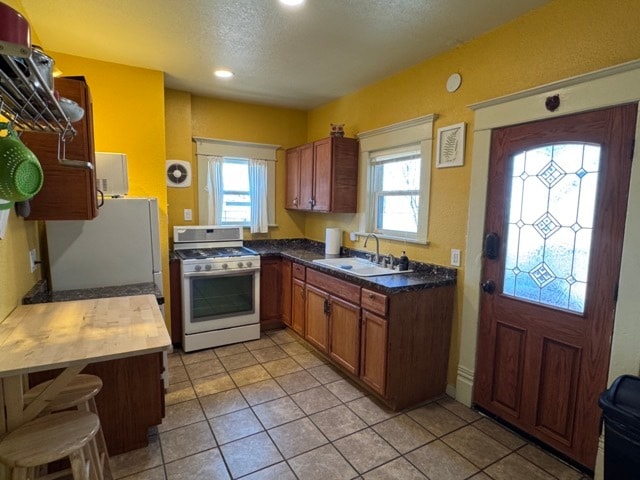 118 E Brookside St, Colorado Springs, CO 80905 - photo 4