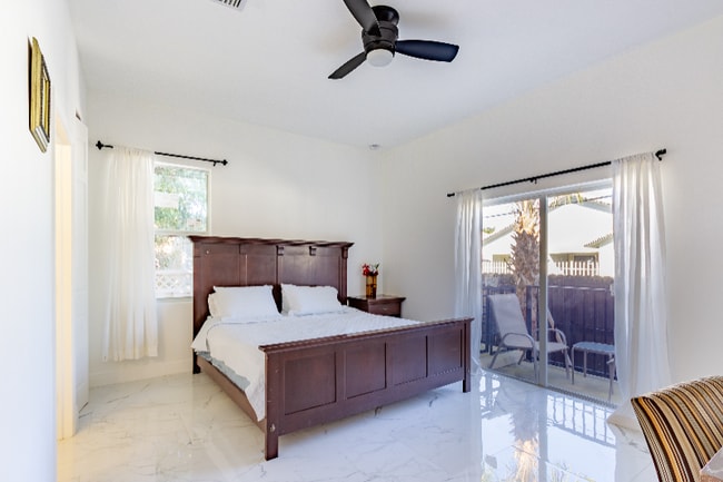 2213 Simms St, Hollywood, FL 33020 - photo 3