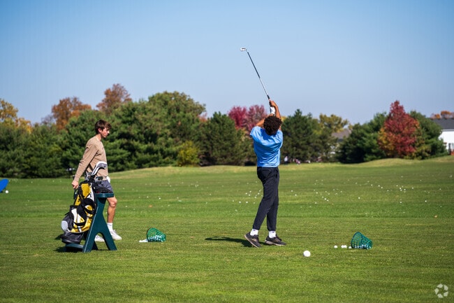 Golfers have access to several golf courses in the Noblesville area.