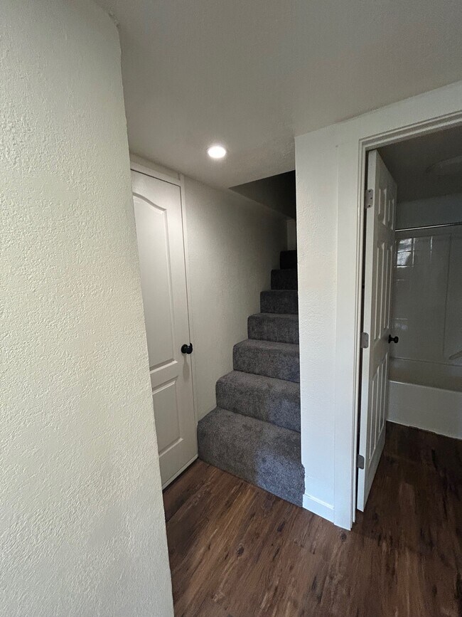 7816 E Victory Rd unit Basement Studio, Nampa, ID 83687 - photo 7