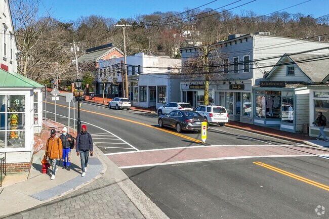 Retail therapy is just minutes away in downtown Roslyn.
