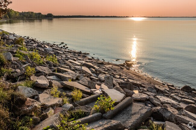 Communiversity Park is a quiet spot where the locals go to watch the sunset.