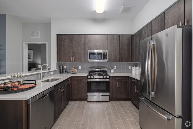 2BR, 2BA - 1,100SF - Kitchen