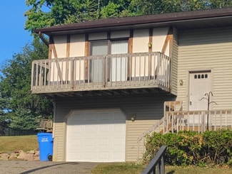 700 701-701 Iroquois Ct Unit 700, Baraboo, WI 53913