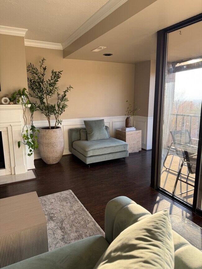 426 S 1000 E, Salt Lake City, UT 84102 - photo 7