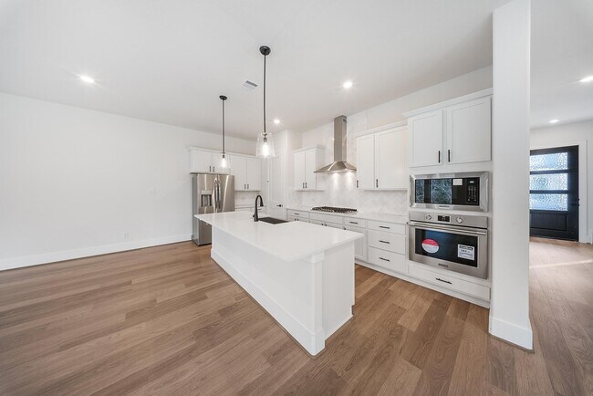 14012 Vista Reserve Place, Houston, TX 77079 - photo 7