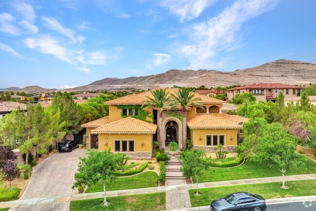 Southern Highlands features beautifully landscaped front lawns.