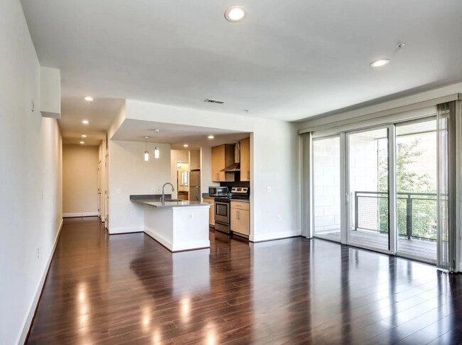 1212 East, Baltimore, MD 21224 - photo 3