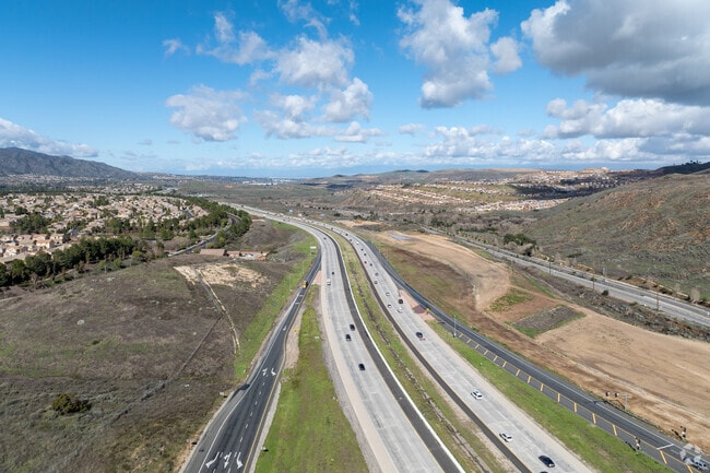 the 15 freeway provides residents of Horsetheif Canyon Ranch an outlet to L.A. or San Diego.