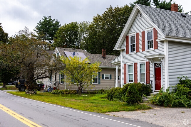 Newton’s home styles range from historic to modern architecture.