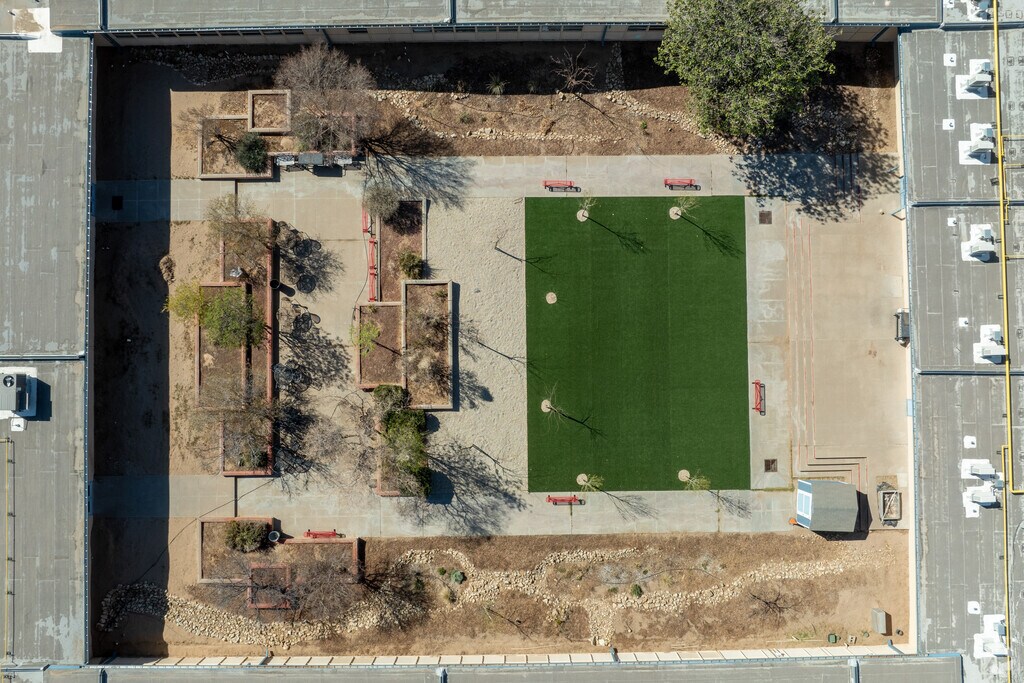 At Mesilla Valley Alternative Middle School, students thrive in a personalized environment.