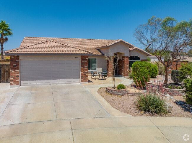 Some Superstition Country homes feature stone accents for instant curb appeal.