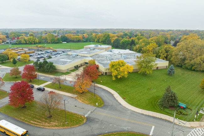 Lakeview Jr High School has is a distinguished educational institution.