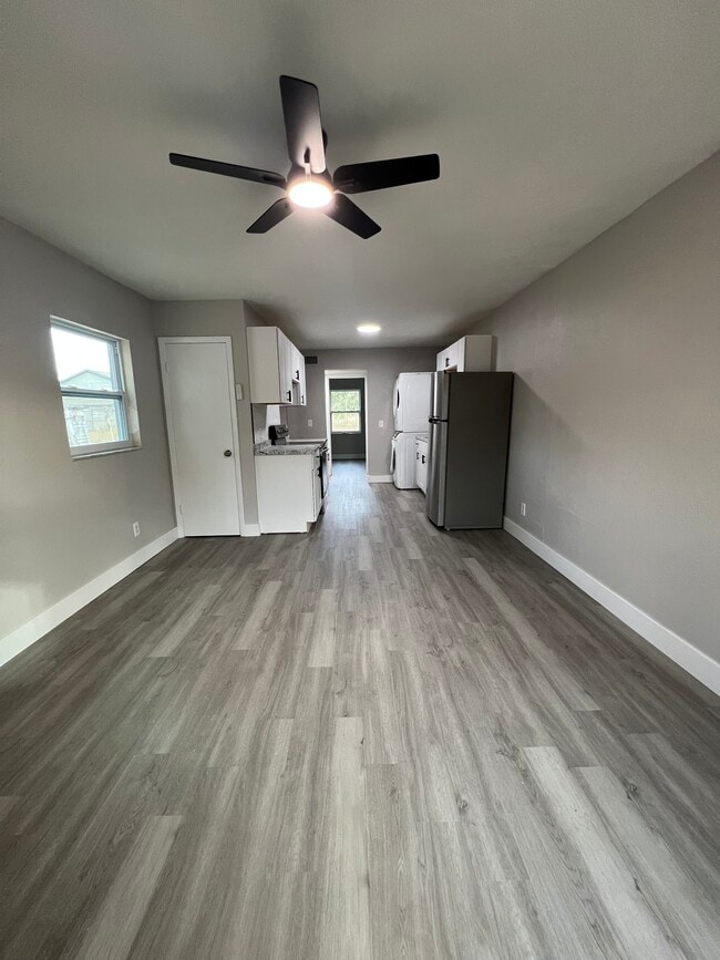 6412 Diamond St, Tampa, FL 33619 - photo 2