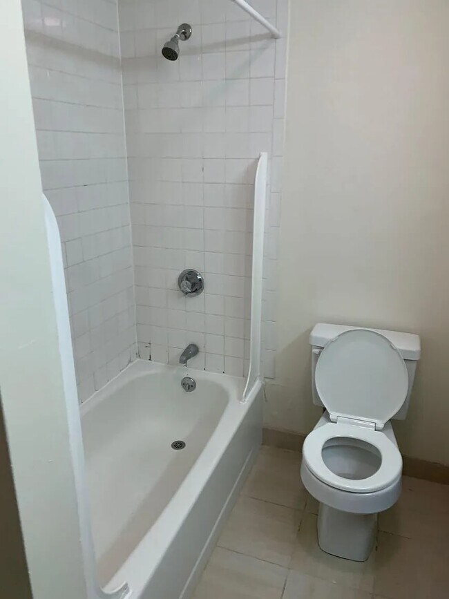 150 N Beacon St unit B4, Boston, MA 02135 - photo 4