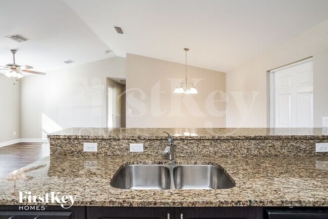 325 Trafalgar Pkwy, Cape Coral, FL 33991 - photo 7