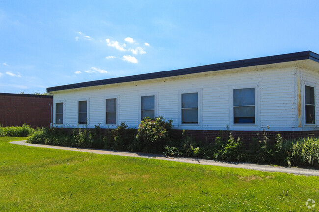 Phipppsburg Elementary has an overall grade of B- on Niche.