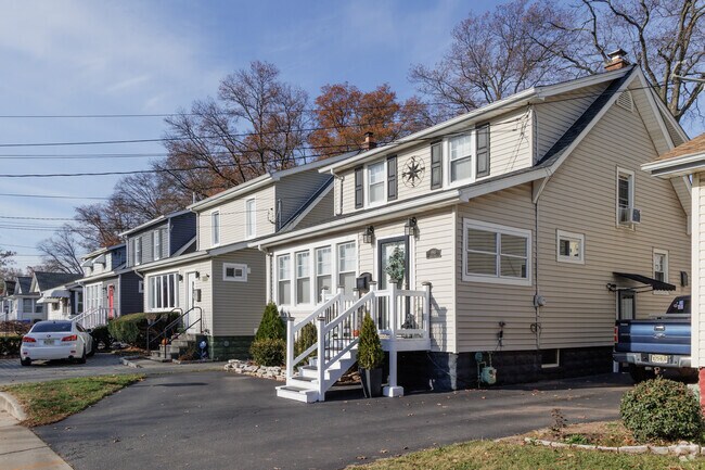 Streets lined with modestly sized Cape Cods are common in Fords, NJ.