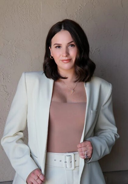 Agent Photo
