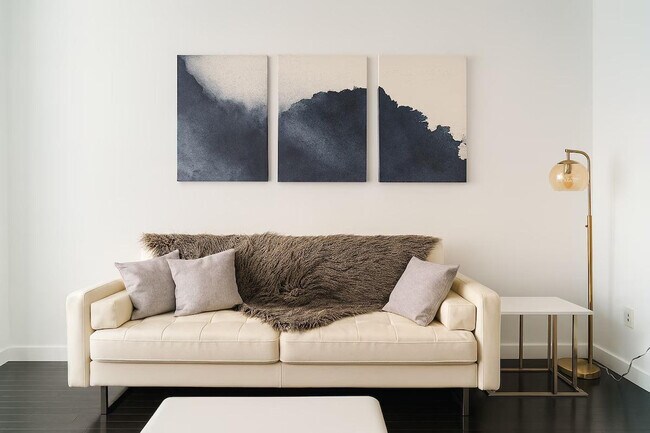 130 Liberty St unit ID1335704P, New York, NY 10007 - photo 4