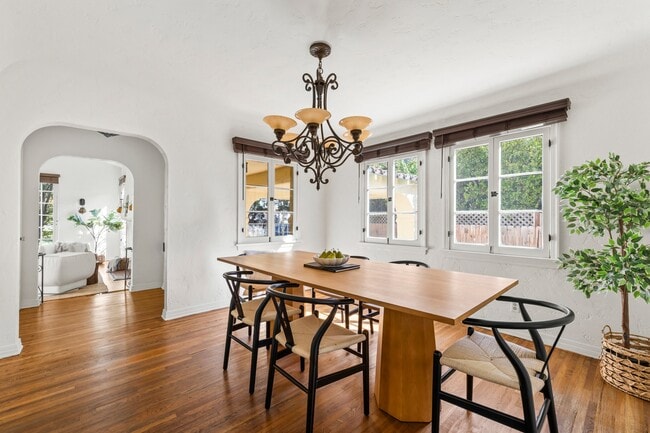 2327 Midvale Ave, Los Angeles, CA 90064 - photo 4