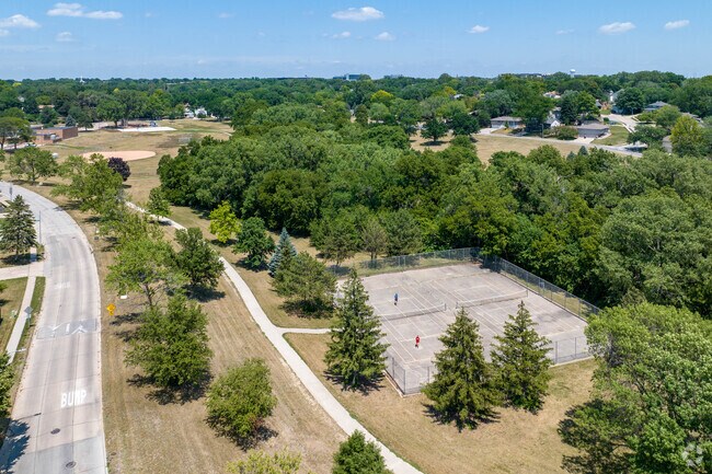 Cottonwood Park near Piedmont Wycliffe offers shady trees and peaceful spots for outdoor fun.