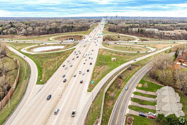 Interstate-35E provides convenient access for residents to downtown St. Paul and beyond.