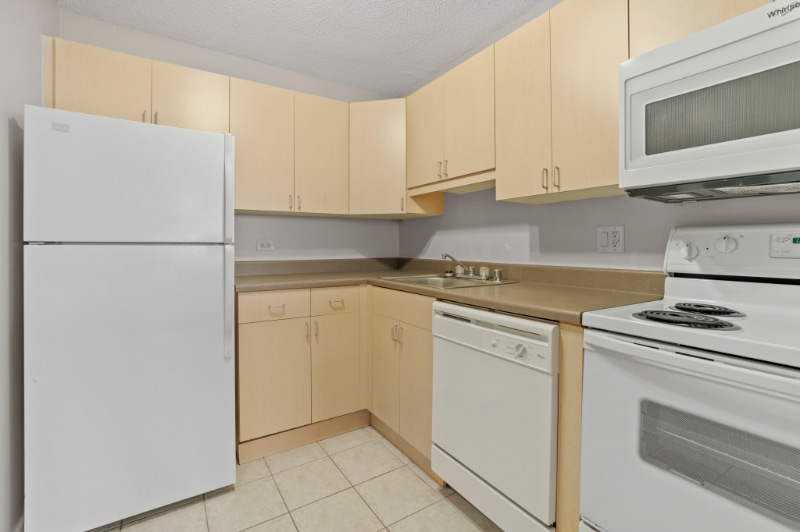 99 E 13th St, Chicago, IL 60605 - photo 1