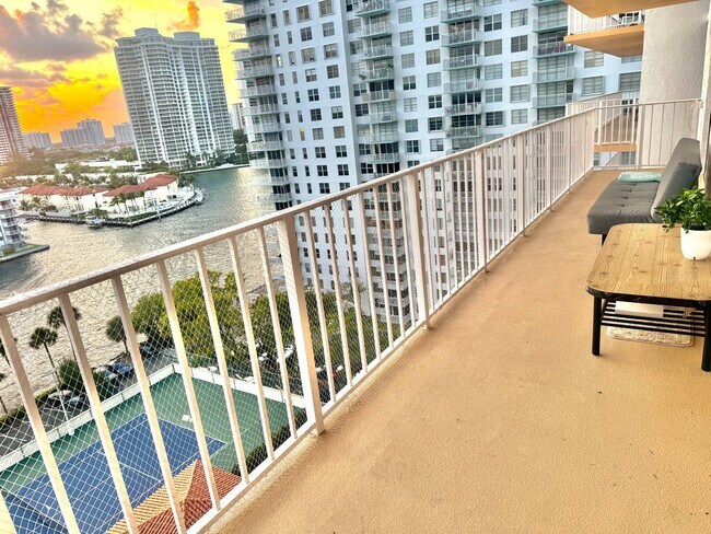 Winston Towers 700 unit 1208, Sunny Isles Beach, FL 33160 - photo 7
