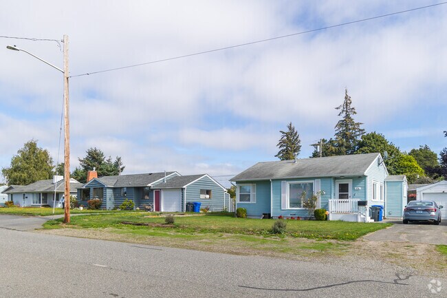 Most homes in Olympic Gardens are one story.