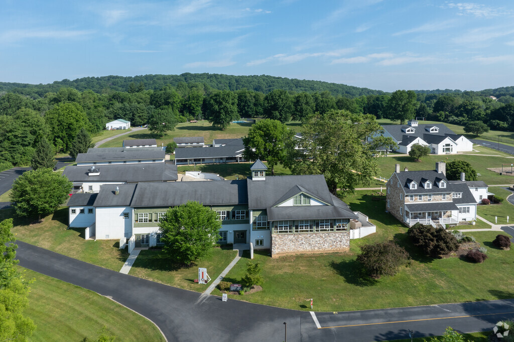 Montgomery School has a student-teacher ratio of 8-1.