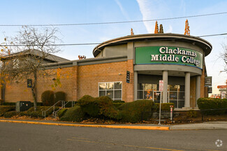 Clackamas Middle College
