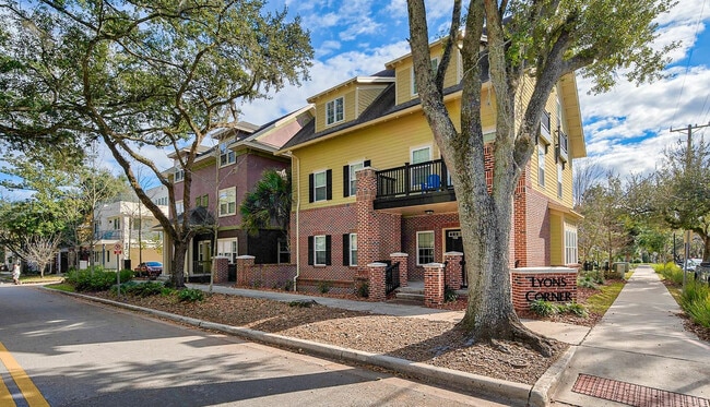 lyons corner street view