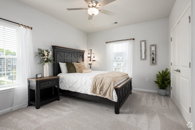 1 Bed 1 Bath 815 Sq Ft - Bedroom