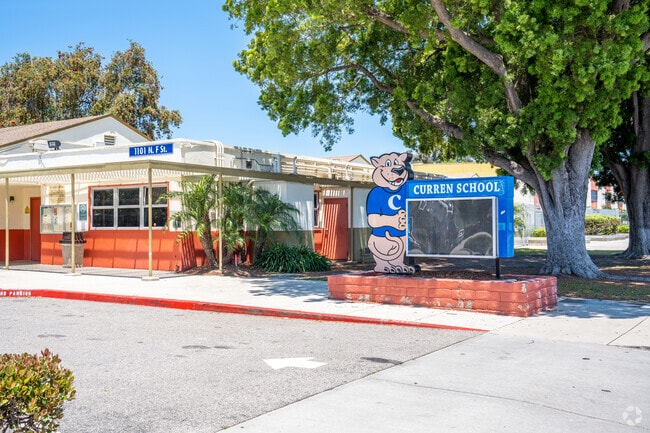 Curren Elementary School serves students K-8th grade in Oxnard, Ca.