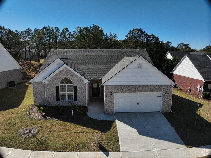 853 Crossroads Ct, Social Circle, GA 30025 - photo 2