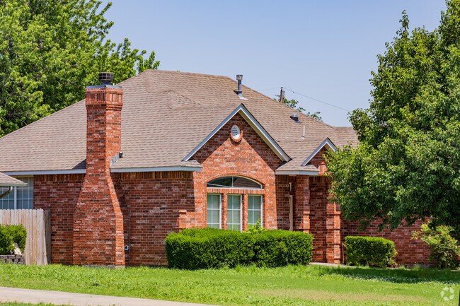 Newly construct brick houses can be found in Regency Park.