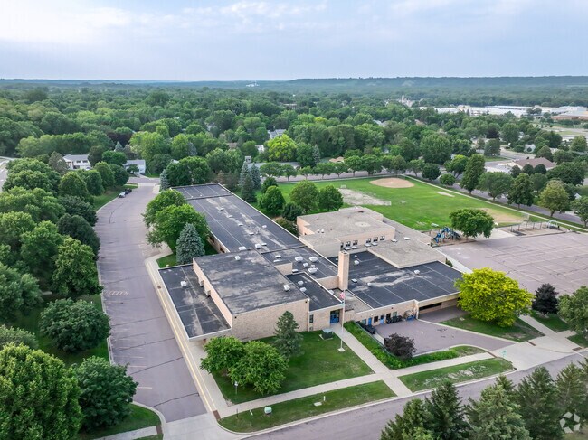 North Elementary School serves kids in grades K through 5.