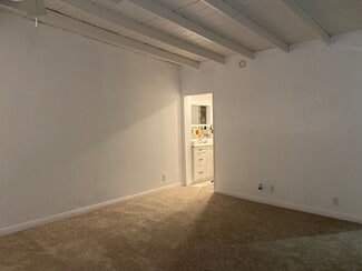 3922 Tivoli Ave Unit Home O’Neill, Los Angeles, CA 90066