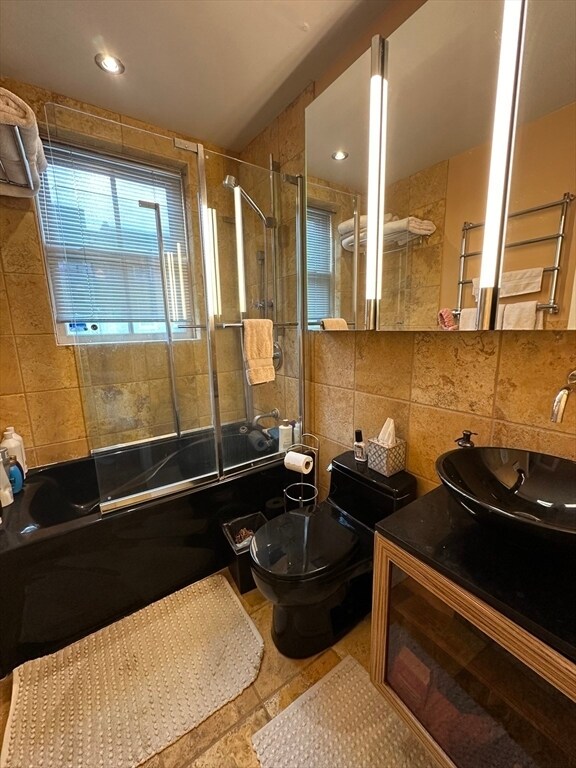 *Pictures are representative samples of the advertised unit. In some cases, the actual units you tou