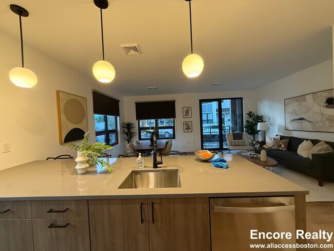 199 Gardner St unit 110, Boston, MA 02132 - photo 4