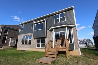 2871 Sky Crossing Dr, Beavercreek, OH 45434