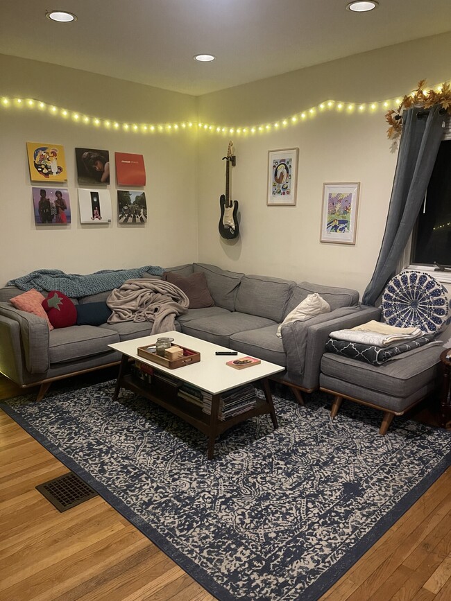 68 Winchester St, Medford, MA 02155
