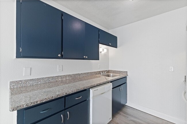 Bush Street, Portland, OR 97266 - photo 7