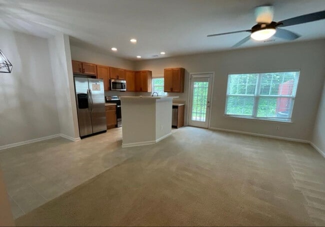 6941 Rogers Point, Lithonia, GA 30058 - photo 2