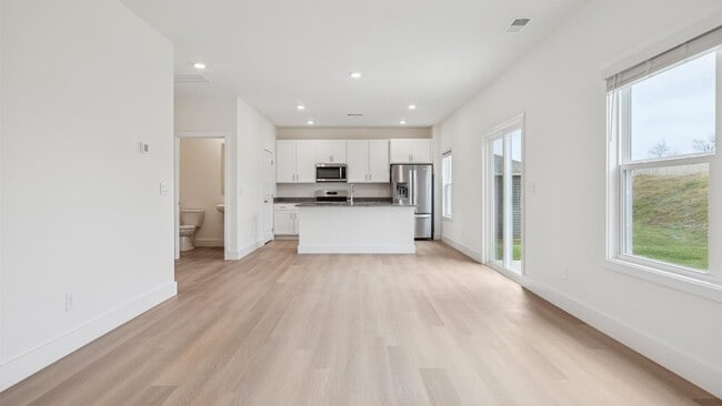 5098 Grist Ln, Morristown, TN 37813 - photo 6