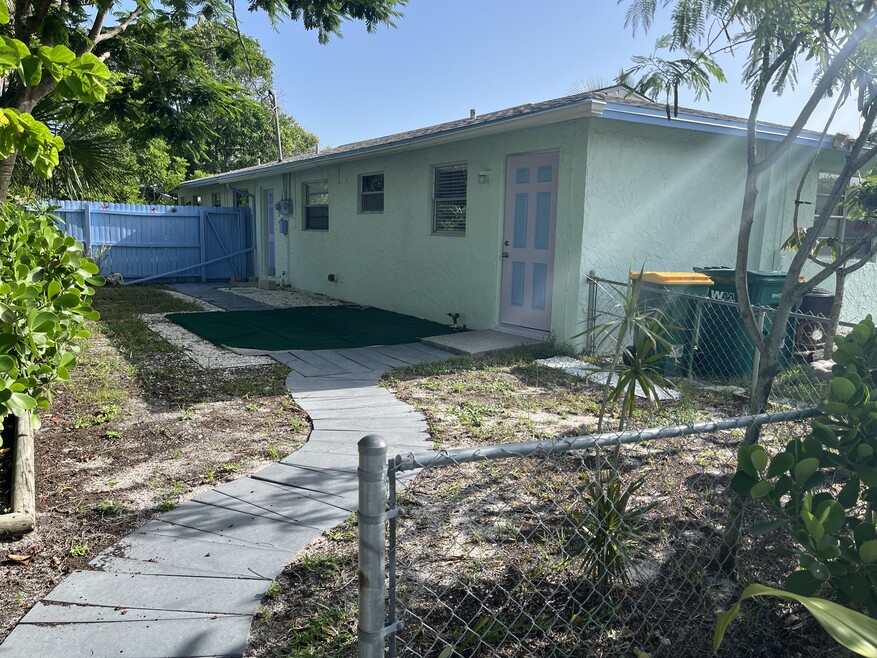 2658 Mangrove St unit Mangrove street, Naples, FL 34112 - photo 1