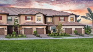 15319 Lucerna St, Naples, FL 34114